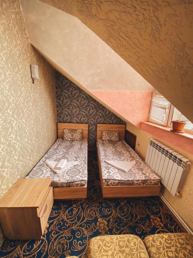 Crystal Villa Hotel Erivan Dış mekan fotoğraf