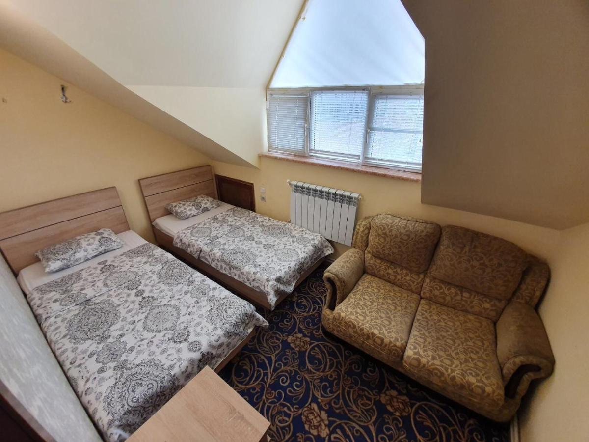 Crystal Villa Hotel Erivan Dış mekan fotoğraf